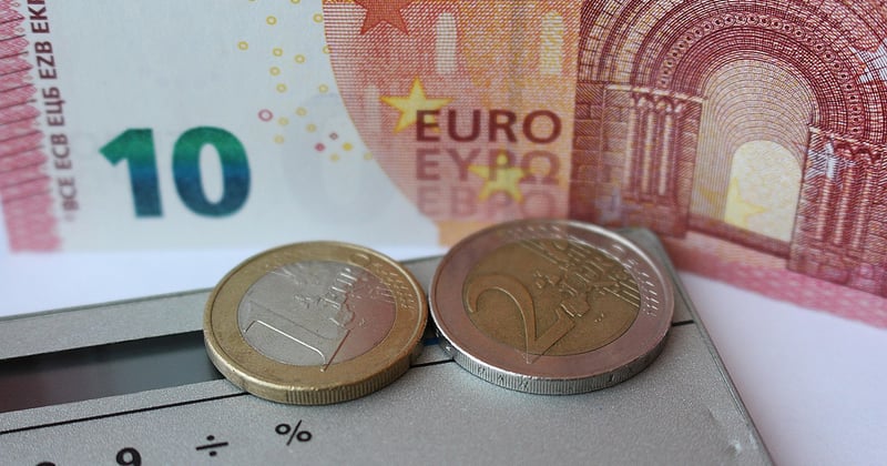 Comment calculer 30% d'une somme : méthode simple et rapide