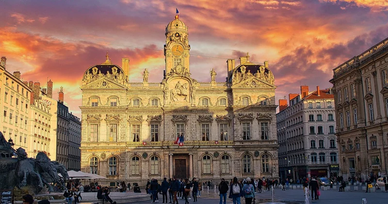 Les démarches administratives : ce qu'il faut savoir à Lyon