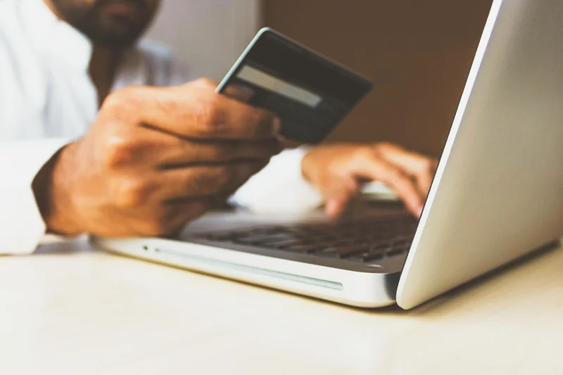 Comparaison avec d'autres solutions de financement